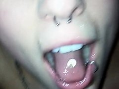 i wil give her 1 000 000$  to put my cock in her mouth fuck