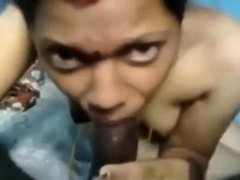 Tamil Married Women Fuck her Ex Lover When Husband Left Home