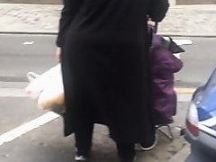hijab mature bend over big ass !!!!